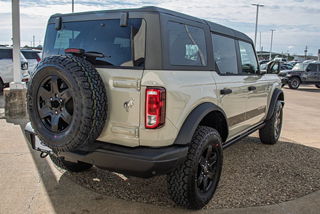New 2025 Ford Bronco Big Bend SUV