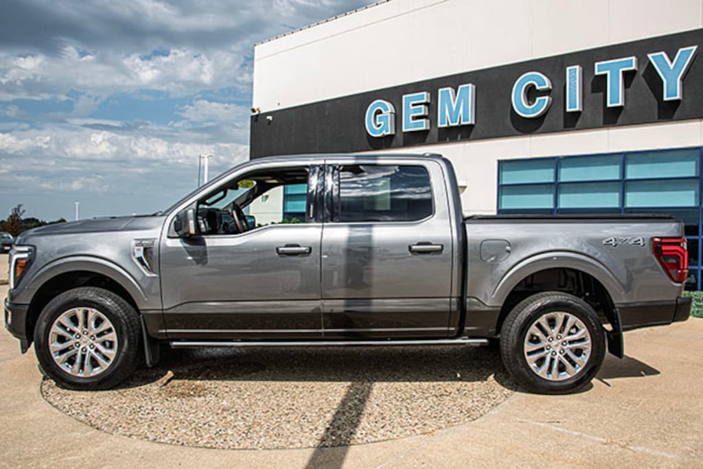 Used 2024 Ford F-150 King Ranch Truck