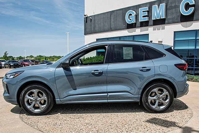 Used 2024 Ford Escape ST-Line with VIN 1FMCU9MN2RUA09036 for sale in Quincy, IL