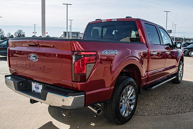 2025 Ford F-150 XLT photo 4