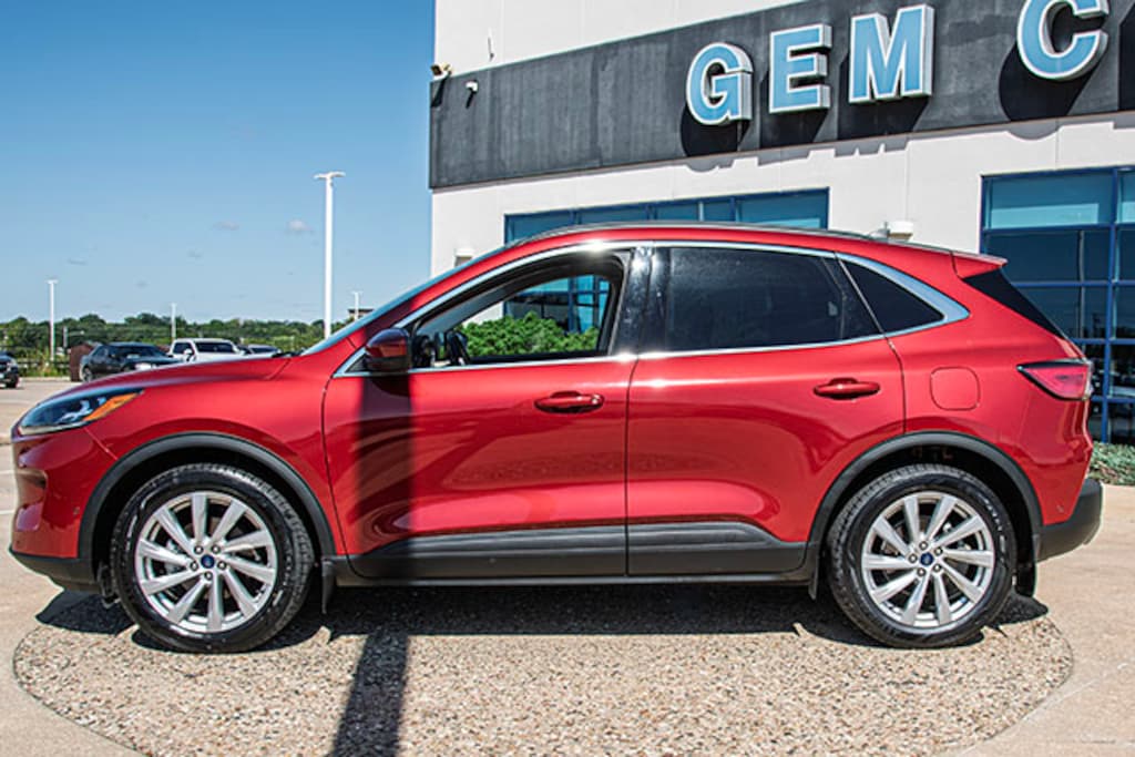 Used 2022 Ford Escape Hybrid Titanium 400A w/Elite Package SUV