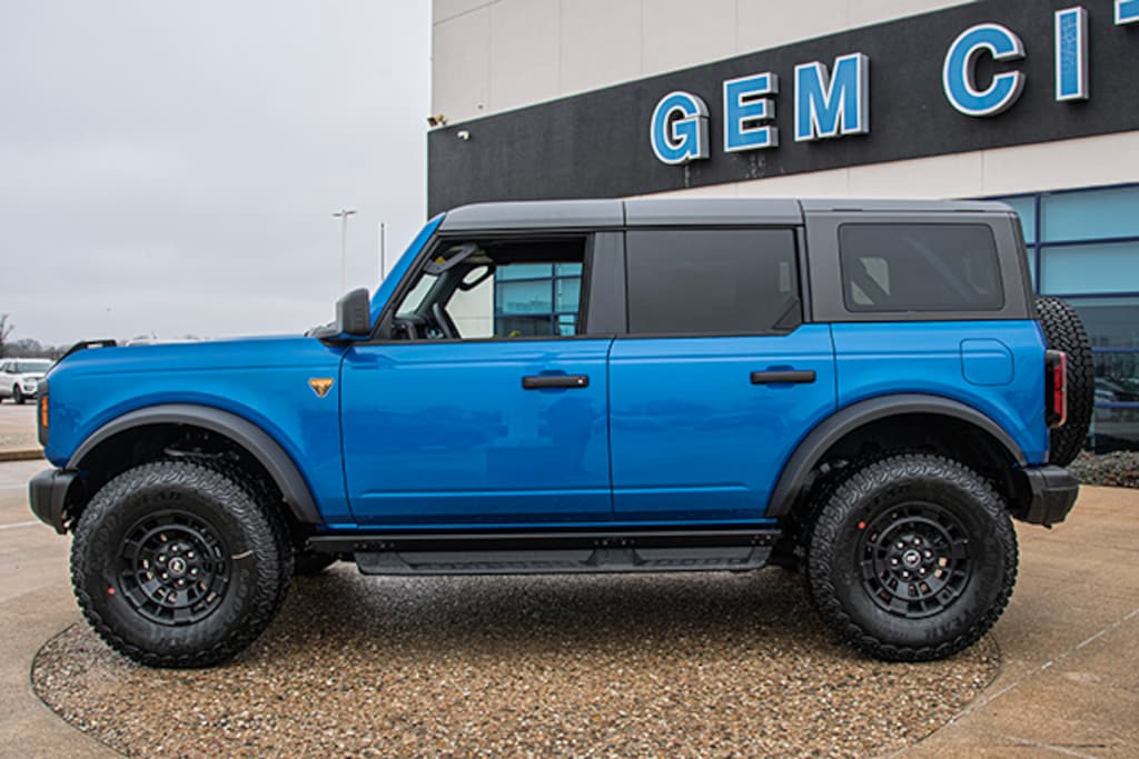 New 2026 Ford Bronco Badlands SUV