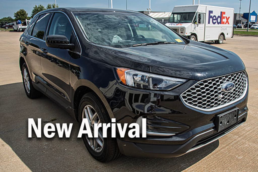 Used 2024 Ford Edge SEL SUV