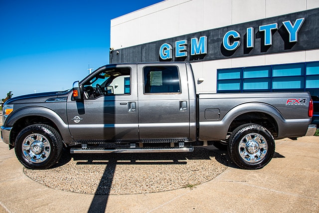 Used 2014 Ford F-350 Super Duty Lariat with VIN 1FT8W3BT4EEA47665 for sale in Quincy, IL