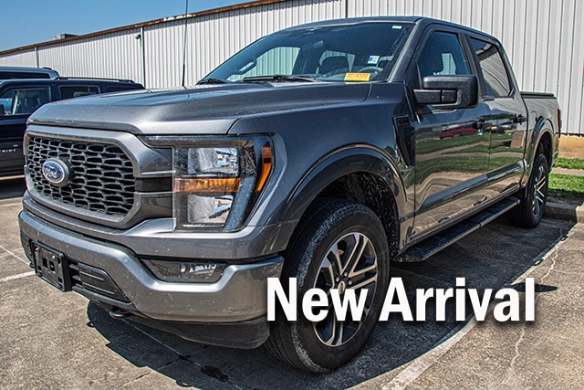 2023 Ford F-150 XL 4x4 SuperCrew 5-1/2 Box's photo
