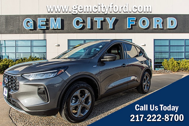 2025 Ford Escape ST-Line's photo