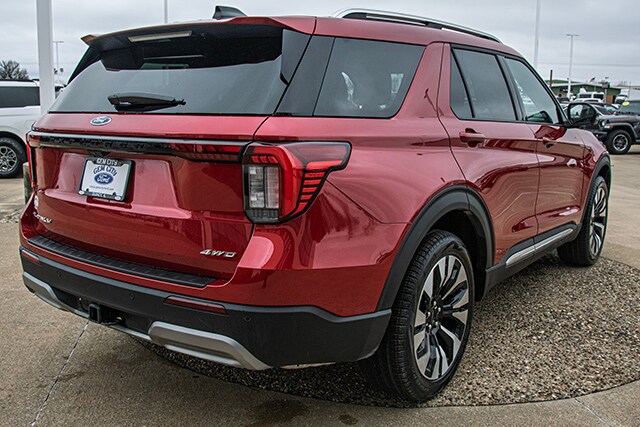 2026 Ford Explorer Platinum photo 4