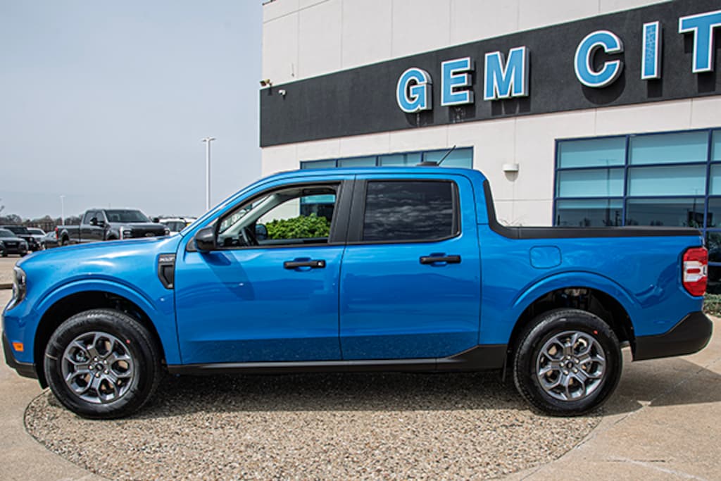 New 2026 Ford Maverick XLT TRUCK