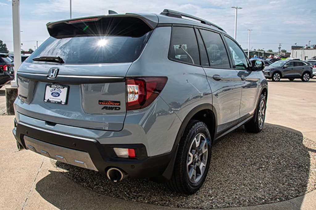 Used 2023 Honda Passport TrailSport SUV