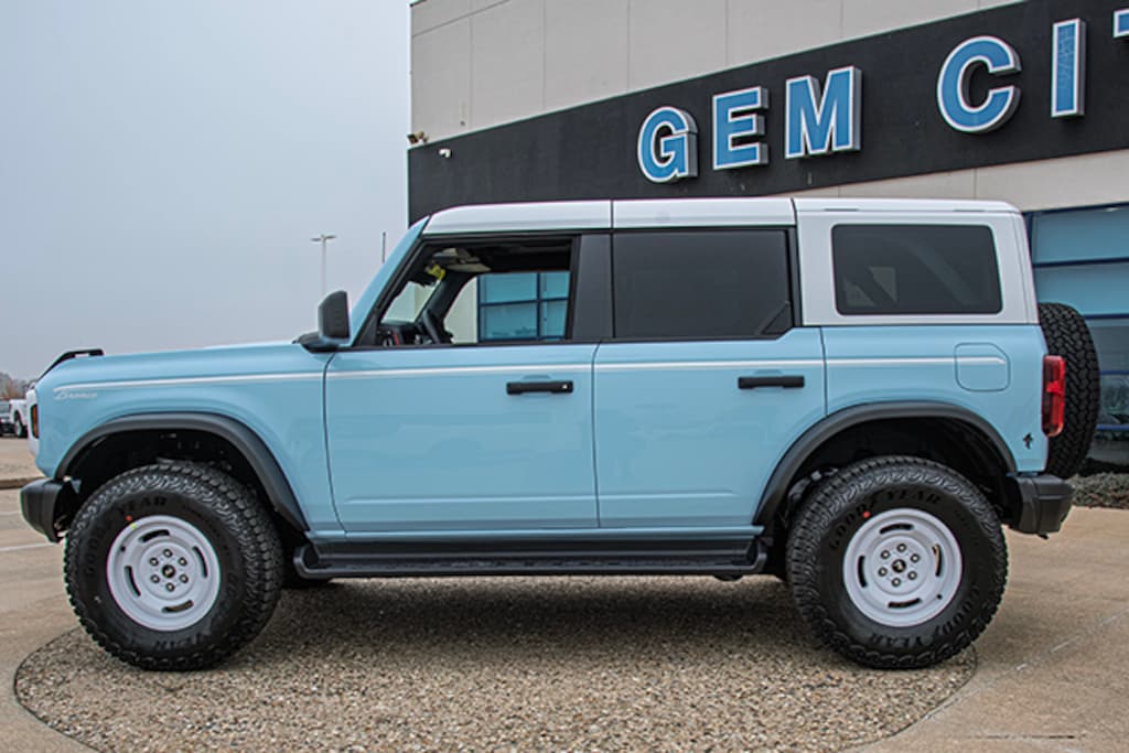 New 2025 Ford Bronco Heritage Edition SUV