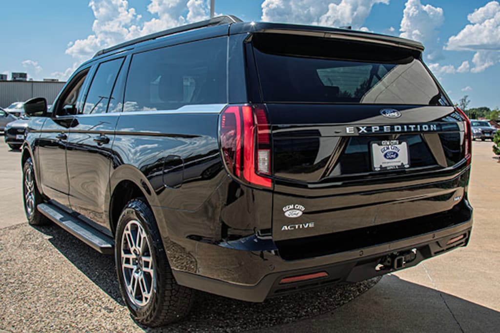 New 2026 Ford Expedition MAX Active SUV