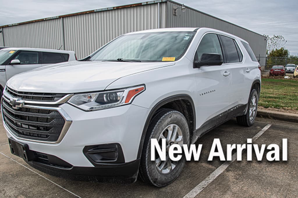 Used 2021 Chevrolet Traverse LS SUV