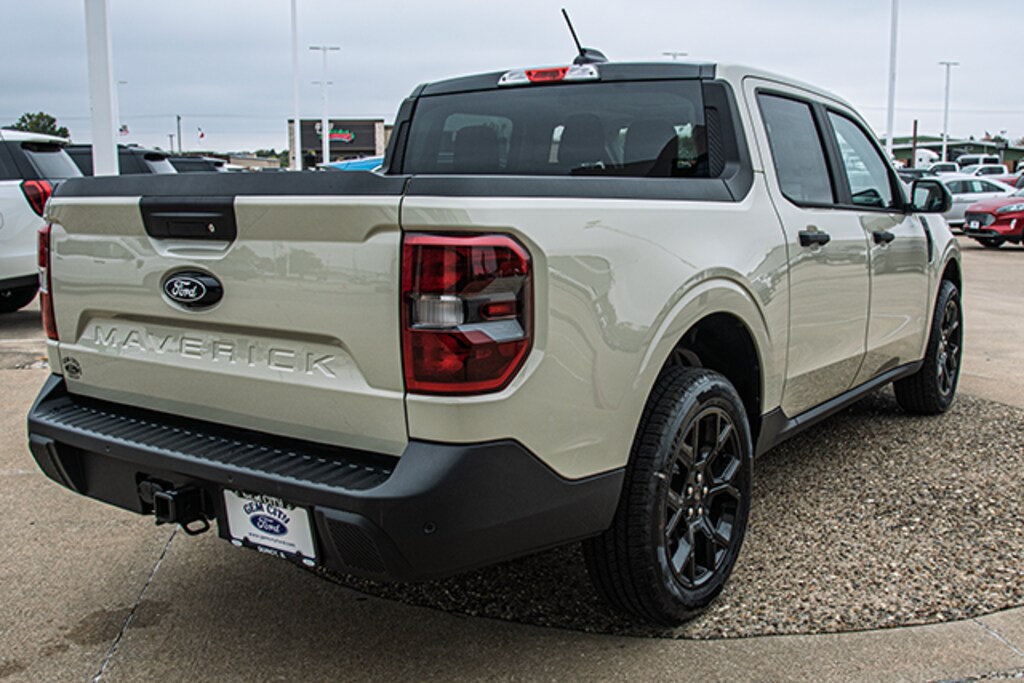 New 2025 Ford Maverick XLT TRUCK