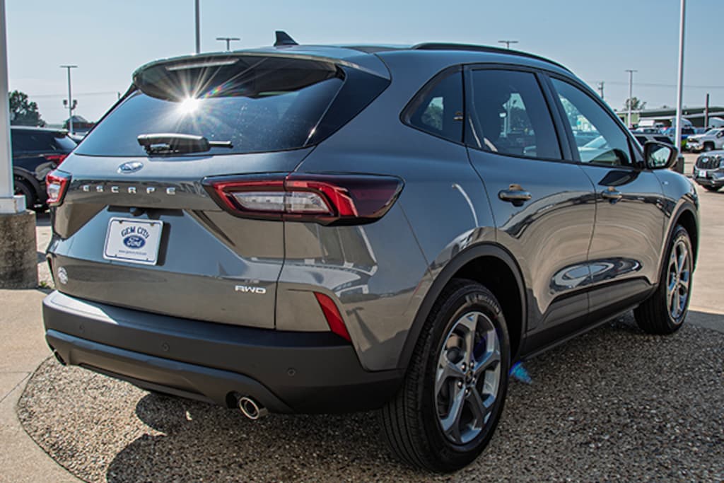 New 2026 Ford Escape ST-Line SUV