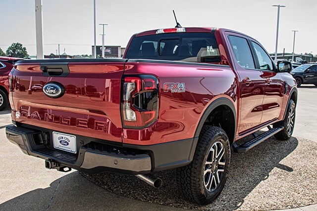 2025 Ford Ranger Lariat photo 4