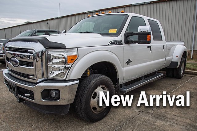 2013 Ford F-350 Super Duty Lariat's photo