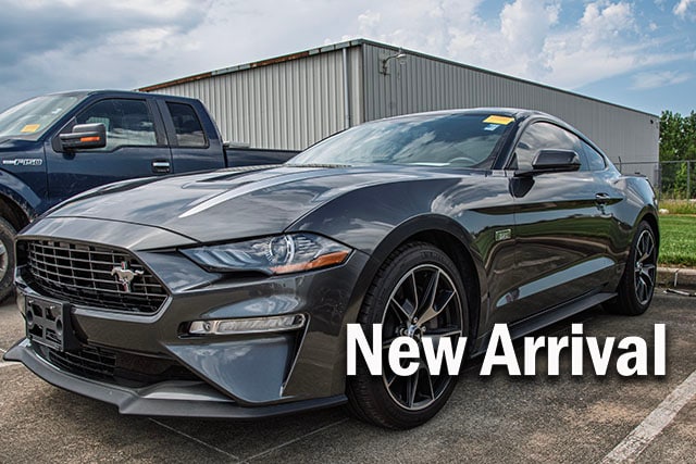 2020 Ford Mustang Coupe 