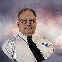 Staff member Troy Courson from ID_54397b832ca0