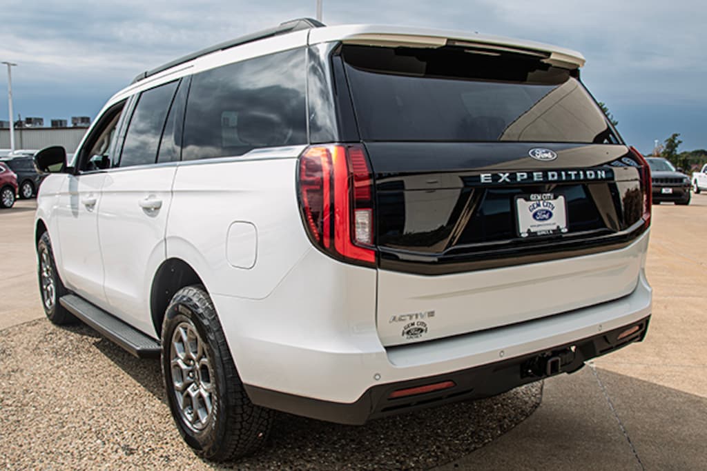 New 2025 Ford Expedition Active SUV