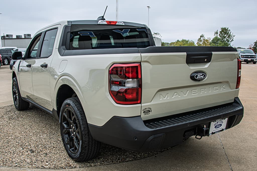 New 2025 Ford Maverick XLT TRUCK