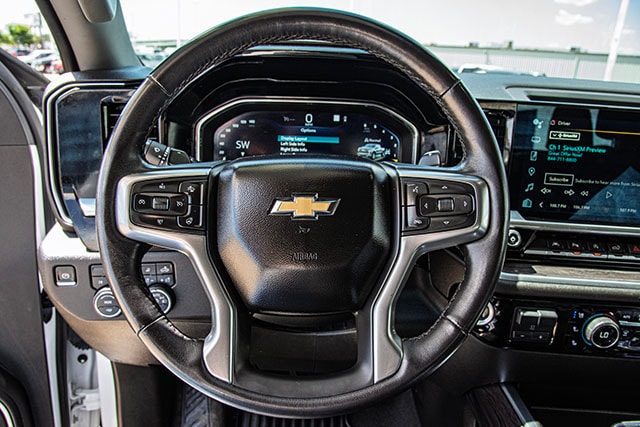 2023 Chevrolet Silverado 1500 LTZ - Photo 8