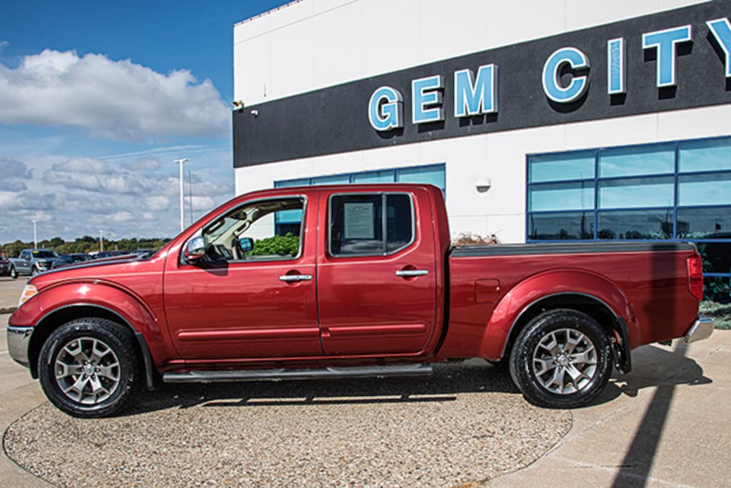 Used 2015 Nissan Frontier SL Truck