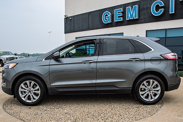 Used 2024 Ford Edge Titanium with VIN 2FMPK4K92RBA69114 for sale in Quincy, IL