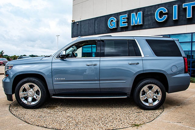 Used 2016 Chevrolet Tahoe LTZ with VIN 1GNSKCKC8GR281960 for sale in Quincy, IL