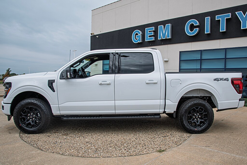 New 2025 Ford F-150 XLT TRUCK