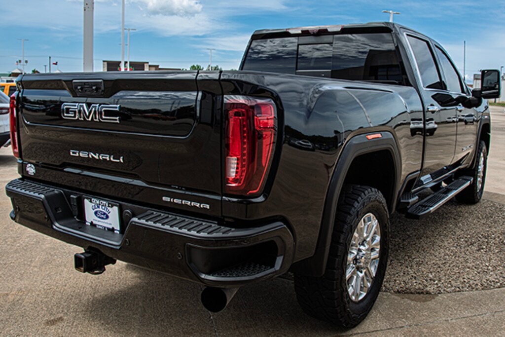 Used 2021 GMC Sierra 2500HD Denali Truck