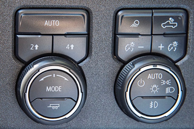 2023 Chevrolet Silverado 1500 LTZ - Photo 20