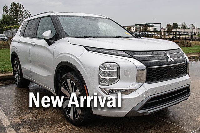 Used 2025 Mitsubishi Outlander SEL SUV