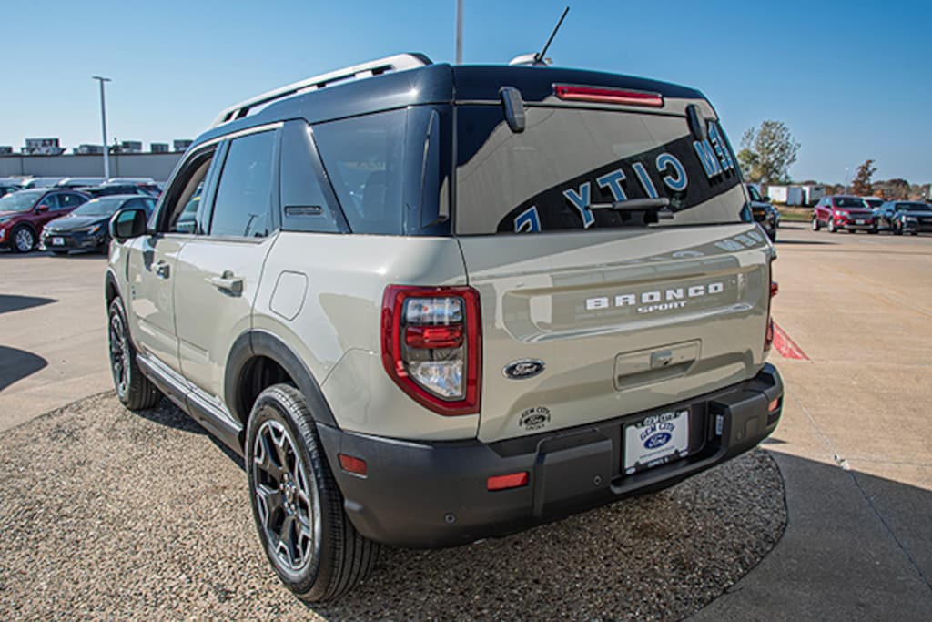 New 2025 Ford Bronco Sport Outer Banks SUV