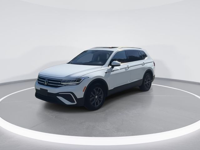 2022 Volkswagen Tiguan SE photo 3