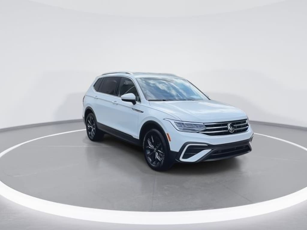 Certified 2022 Volkswagen Tiguan 2.0T SE SUV