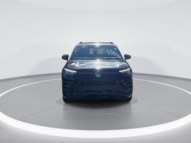 2025 Volkswagen Tiguan SE R-Line Black photo 3