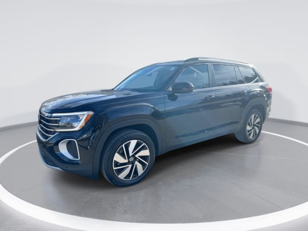 New 2026 Volkswagen Atlas 2.0T SE w/Technology SUV