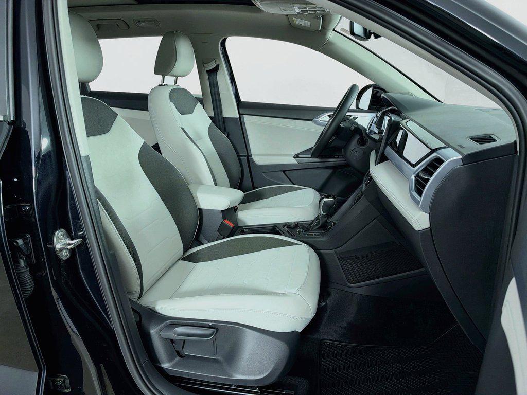 2026 Volkswagen Taos SE - Photo 28