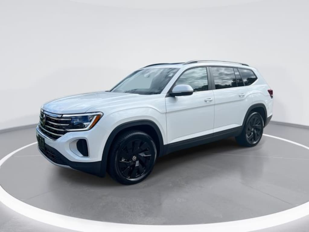 New 2026 Volkswagen Atlas 2.0T SE w/Technology SUV