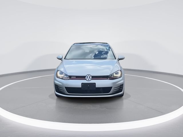 2017 Volkswagen Golf GTI Autobahn photo 2