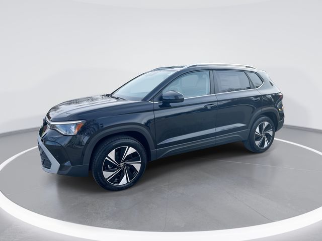 2026 Volkswagen Taos SE's photo
