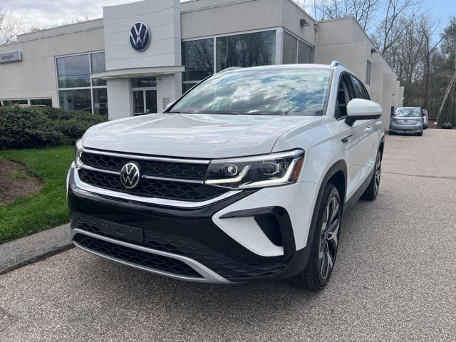 Certified 2022 Volkswagen Taos SEL with VIN 3VVJX7B22NM025186 for sale in Glastonbury, CT