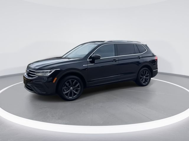 2023 Volkswagen Tiguan SE photo 4