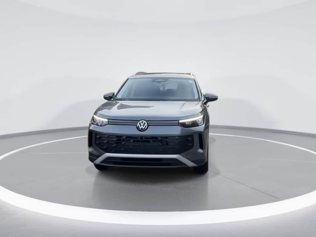 New 2026 Volkswagen Tiguan 2.0T SE SUV