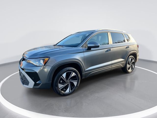 2026 Volkswagen Taos SE's photo