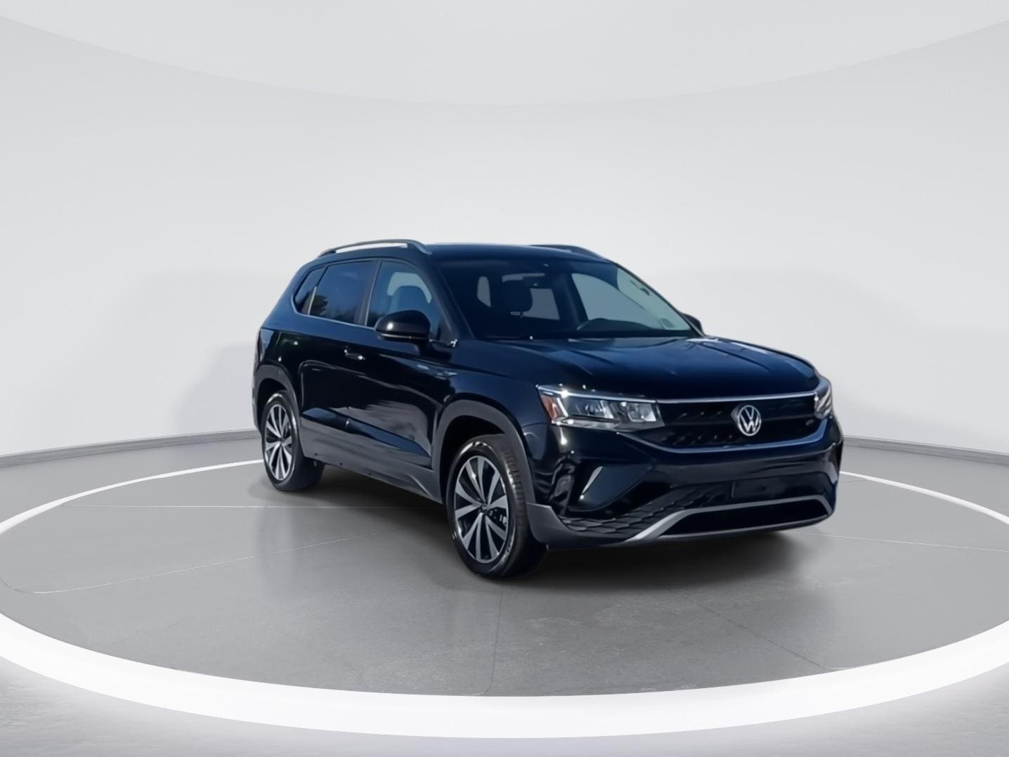 Used 2022 Volkswagen Taos SE with VIN 3VVYX7B25NM023561 for sale in Glastonbury, CT