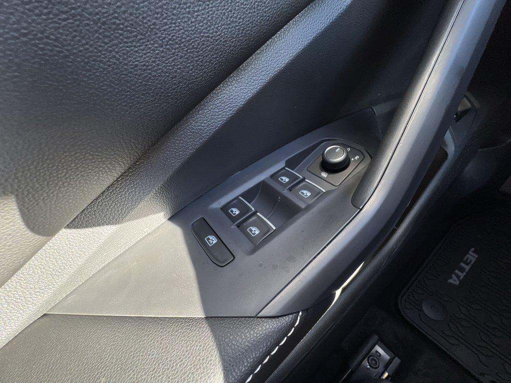 2026 Volkswagen Jetta S - Photo 13