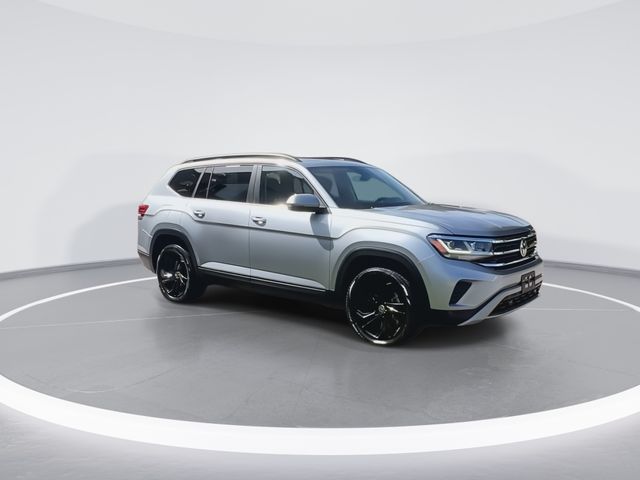 2022 Volkswagen Atlas V6 SE Technology photo 2