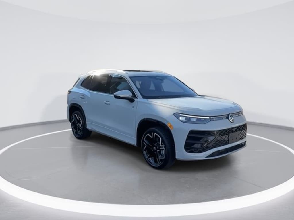 New 2026 Volkswagen Tiguan 2.0T SEL R-Line Turbo SUV