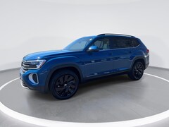 2026 Volkswagen Atlas SE With Technology Sport Utility